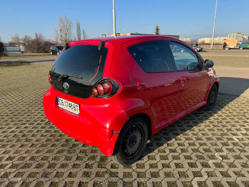 Toyota Aygo 1.0 бензин/газ, снимка 4 - Автомобили и джипове - 52885954