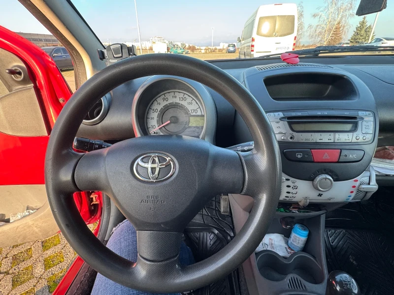 Toyota Aygo 1.0 бензин/газ, снимка 6 - Автомобили и джипове - 52885954