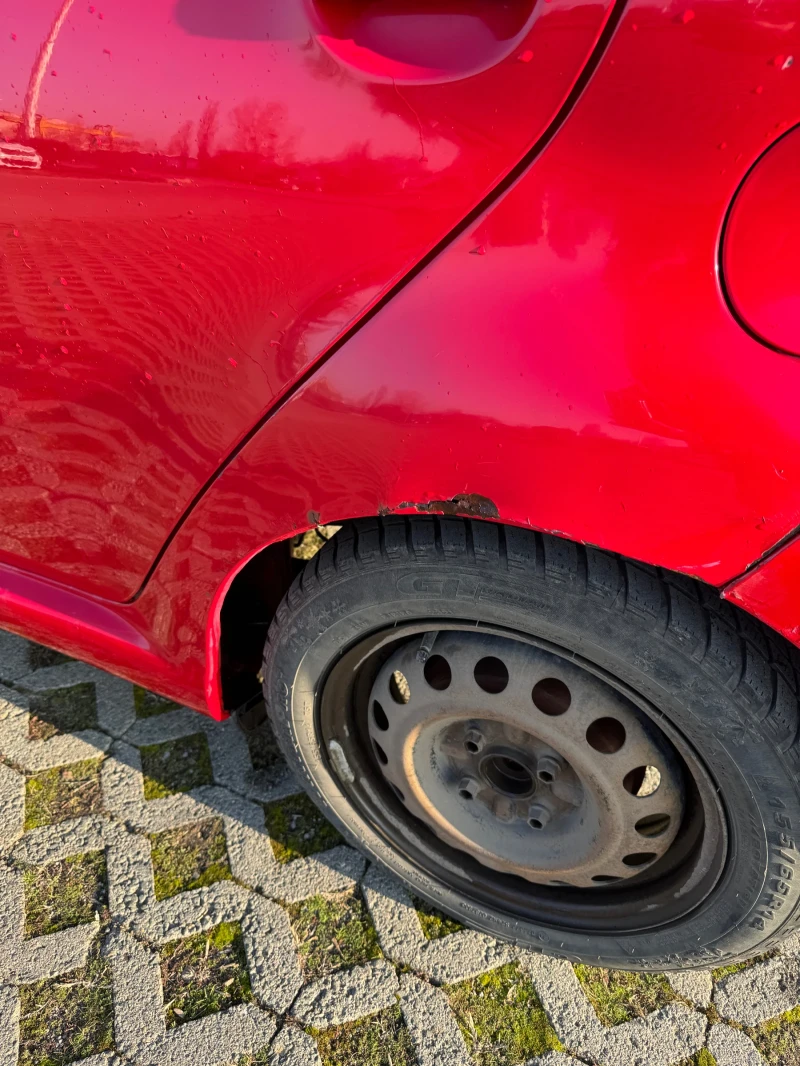 Toyota Aygo 1.0 бензин/газ, снимка 11 - Автомобили и джипове - 52885954