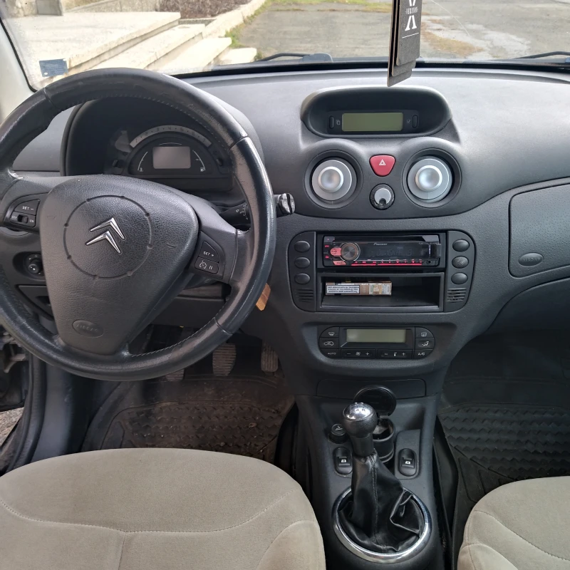 Citroen C3 1.4 бензин, снимка 4 - Автомобили и джипове - 53297535