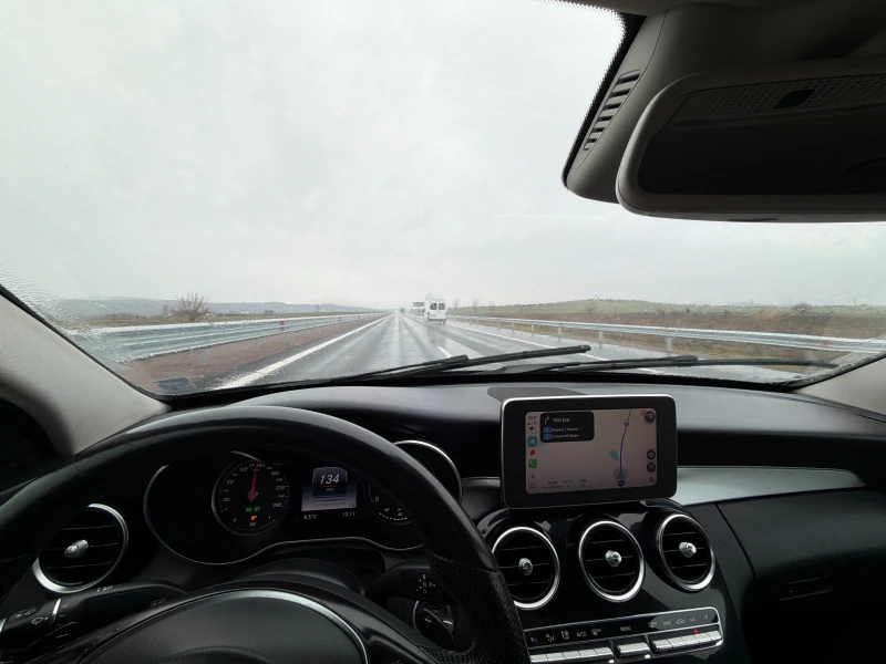 Mercedes-Benz C 220 AMG, снимка 17 - Автомобили и джипове - 53470302