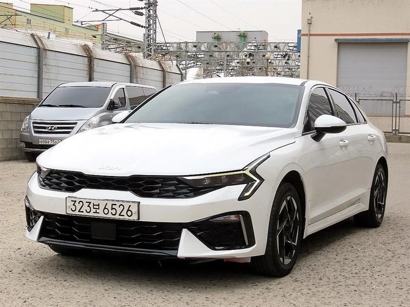 Kia K5 2.0 4123 Automatic, снимка 2 - Автомобили и джипове - 55880072
