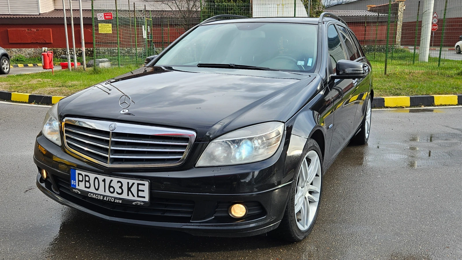 Mercedes-Benz C 180 BENZIN/AVTOMAT/NAVIGACIA, снимка 1