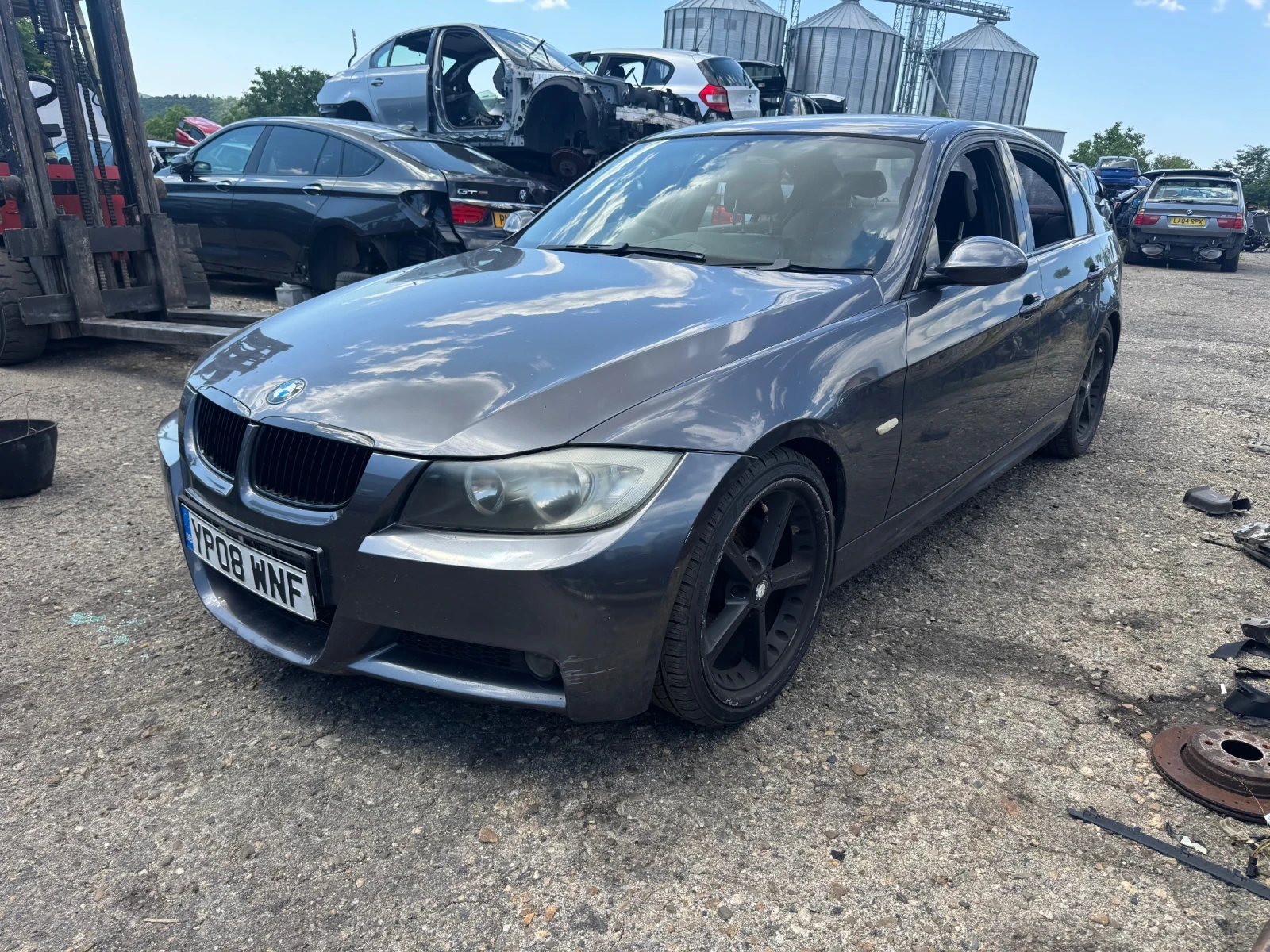 BMW 320 И 170кс, снимка 2 - Автомобили и джипове - 55245157