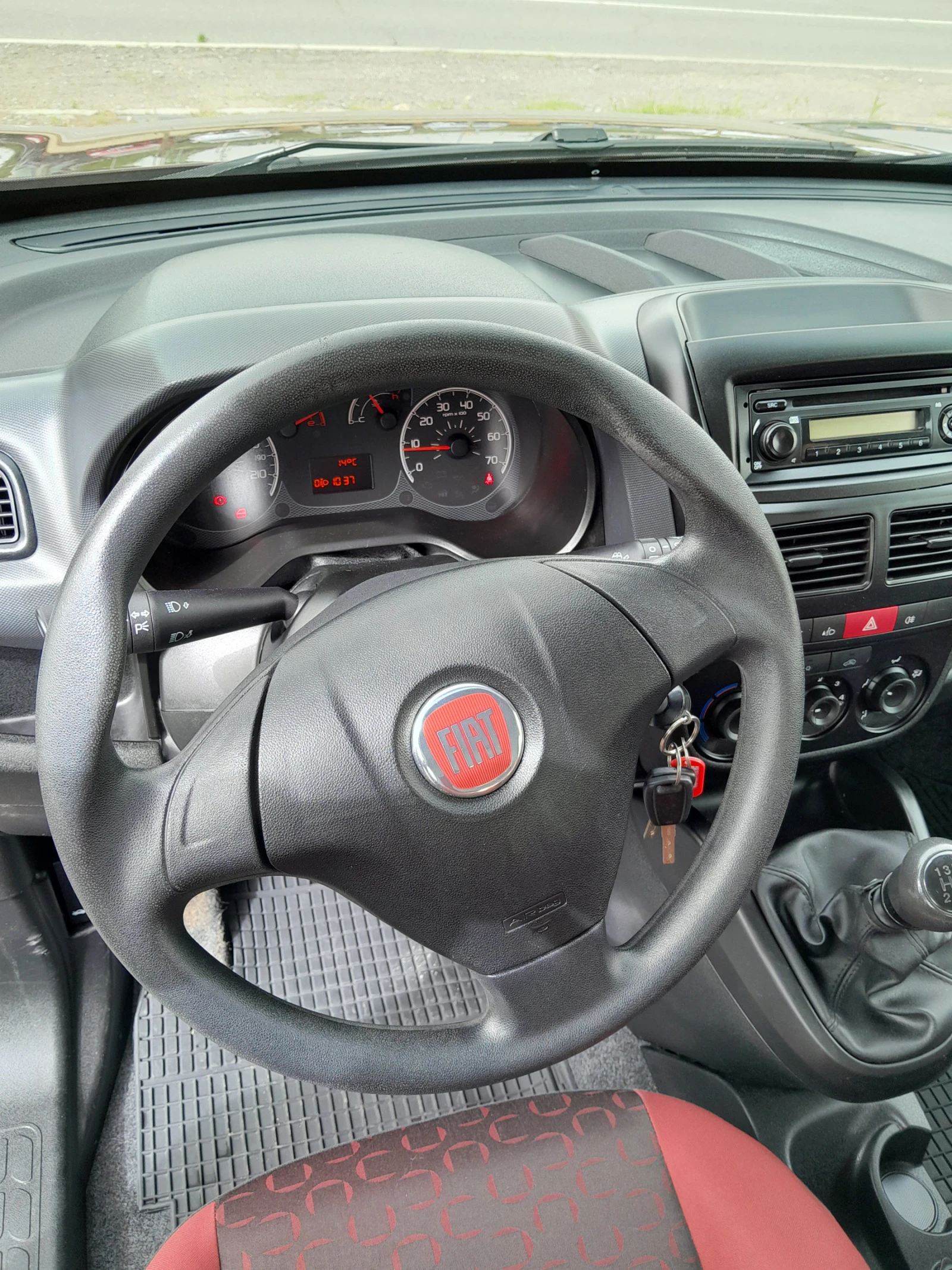 Fiat Doblo 1.4I - изображение 8