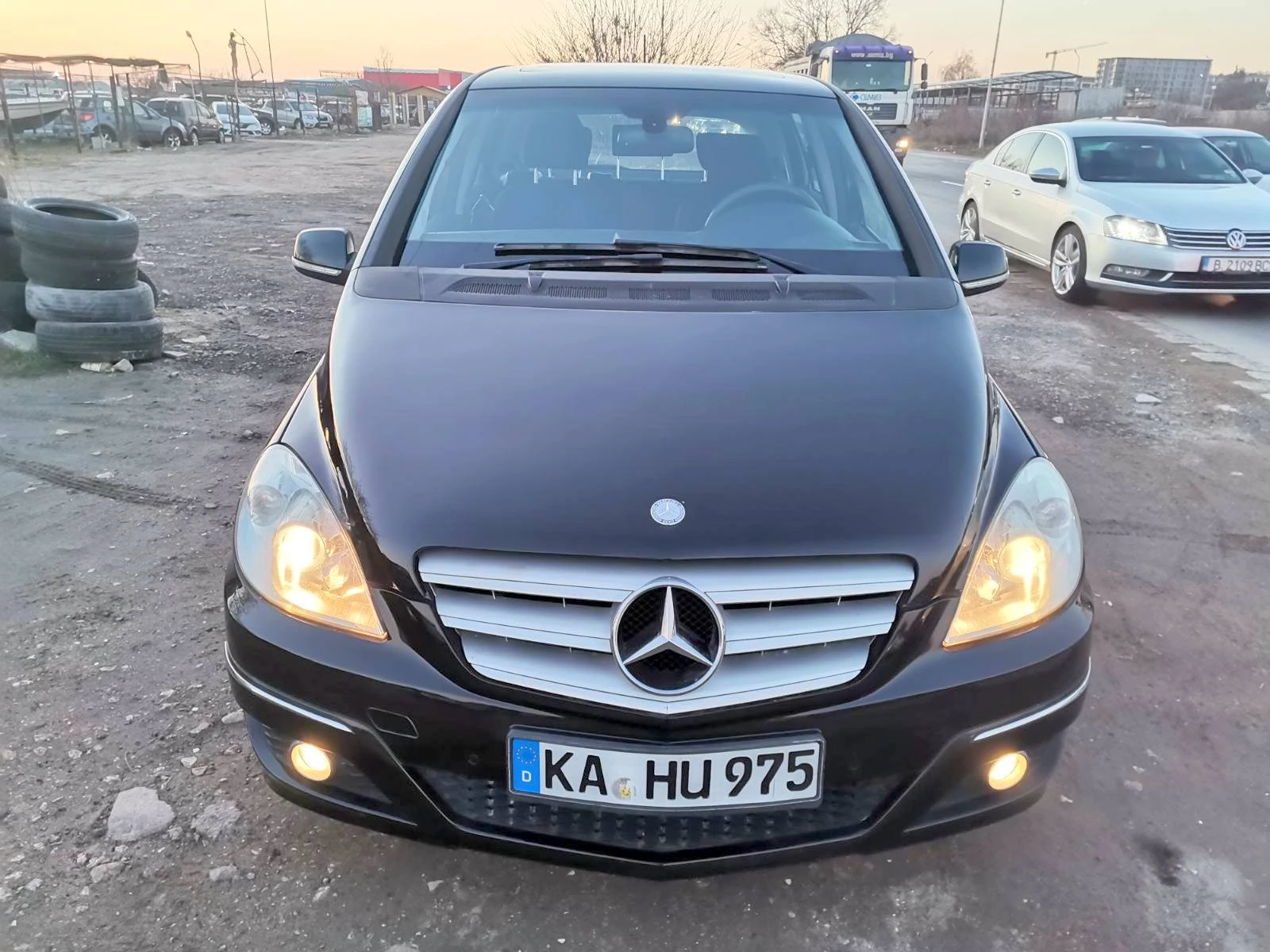 Mercedes-Benz B 170 1.7i* ПАРКТРОНИК - изображение 2