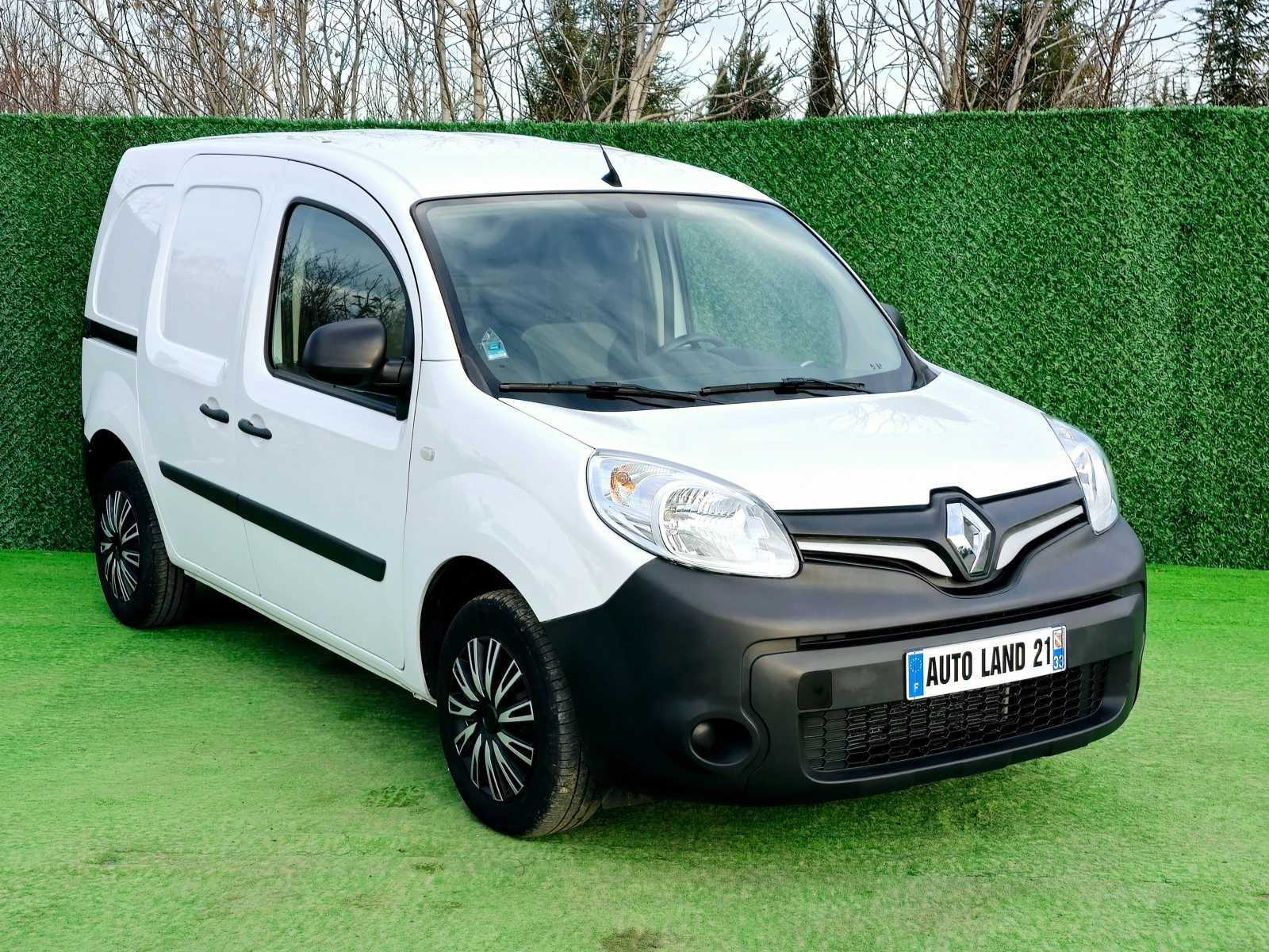 Renault Kangoo 1.5BlueDCI* 95кс* 2021г* 17000км*  - изображение 3