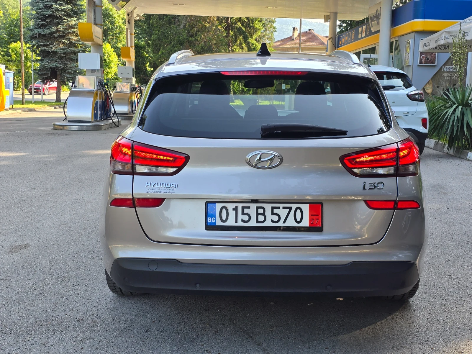 Hyundai I30 1.6CRDI NAVI AUTOMAT ШВЕЙЦАРИЯ  - изображение 6