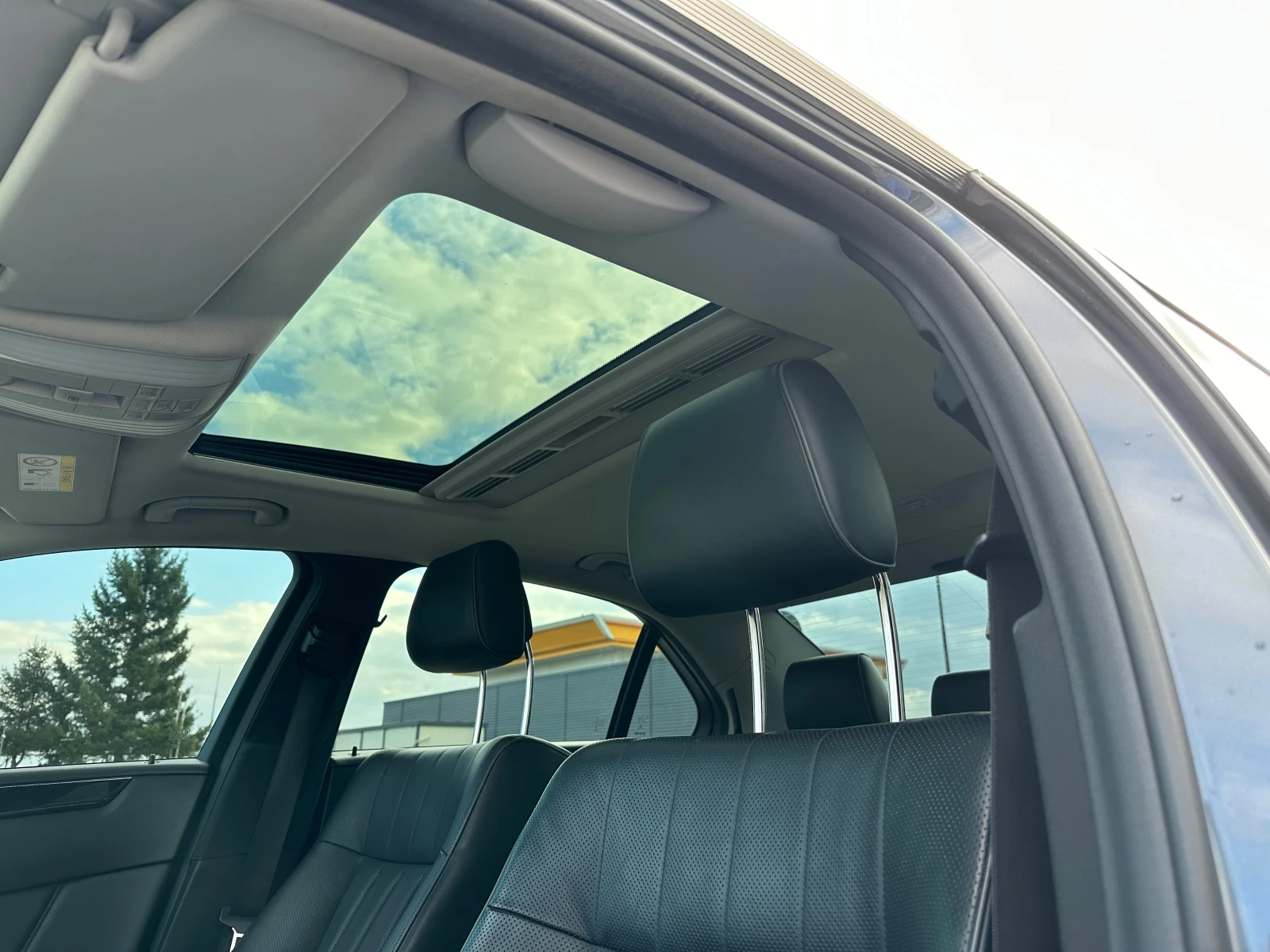 Mercedes-Benz E 400 �400 4 MATIK | Mobile.bg � ����������� 11