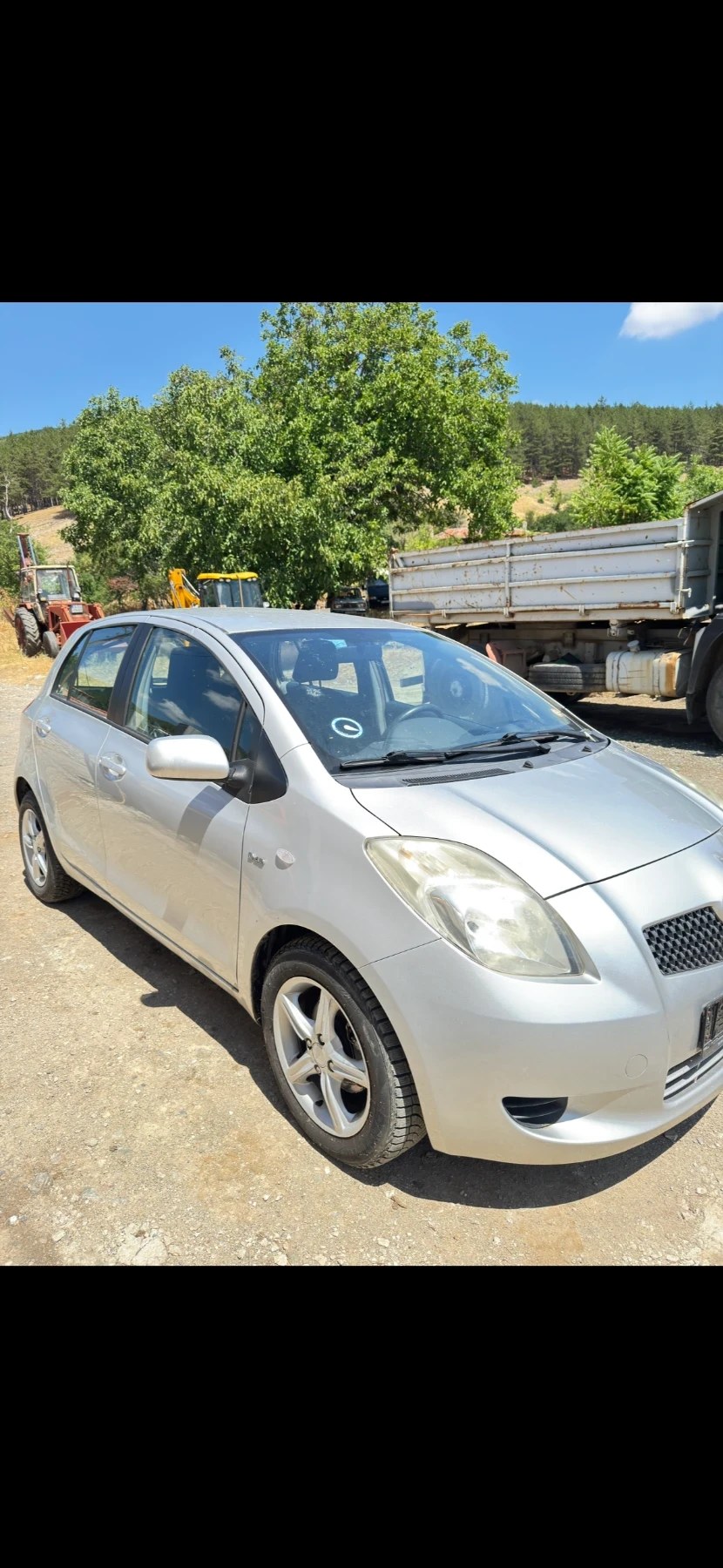 Toyota Yaris  - изображение 7