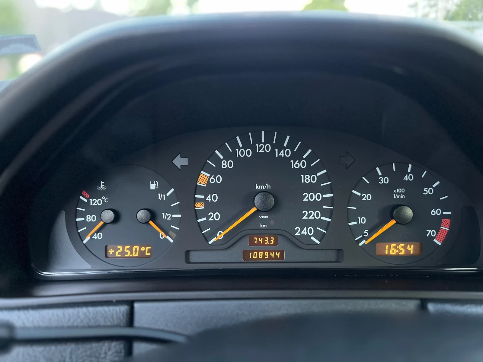 Mercedes-Benz E 230 Avantgarde 108000km!!! | Mobile.bg   11