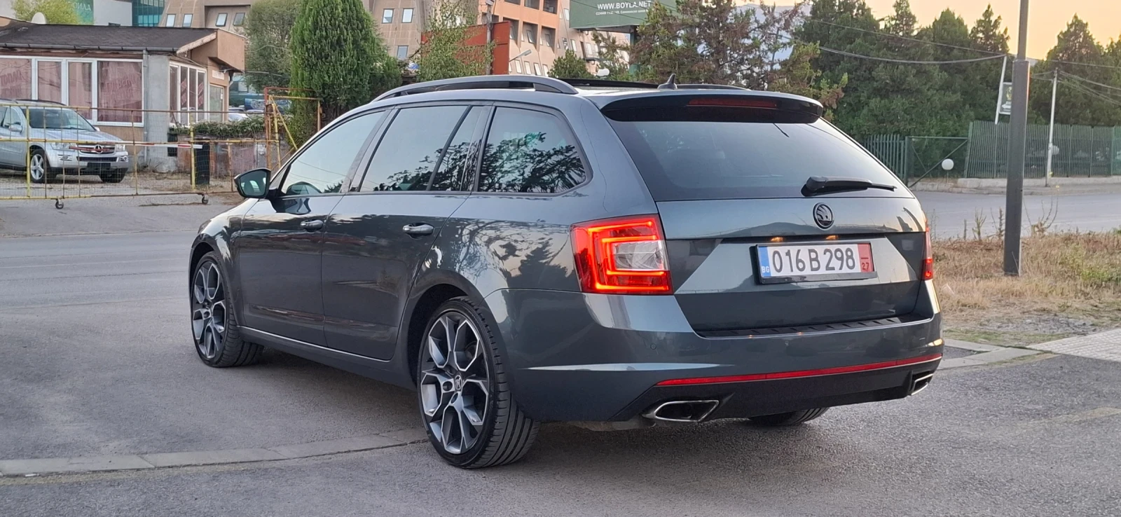 Skoda Octavia 2.0 VrS 184 DsG 19джанти Панорама  - изображение 5