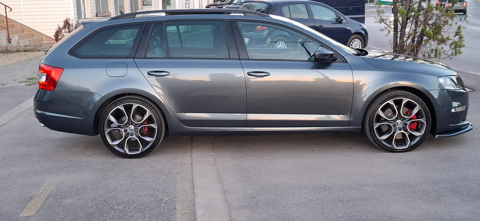 Skoda Octavia 2.0 VrS 184 DsG 19джанти Панорама  - изображение 8