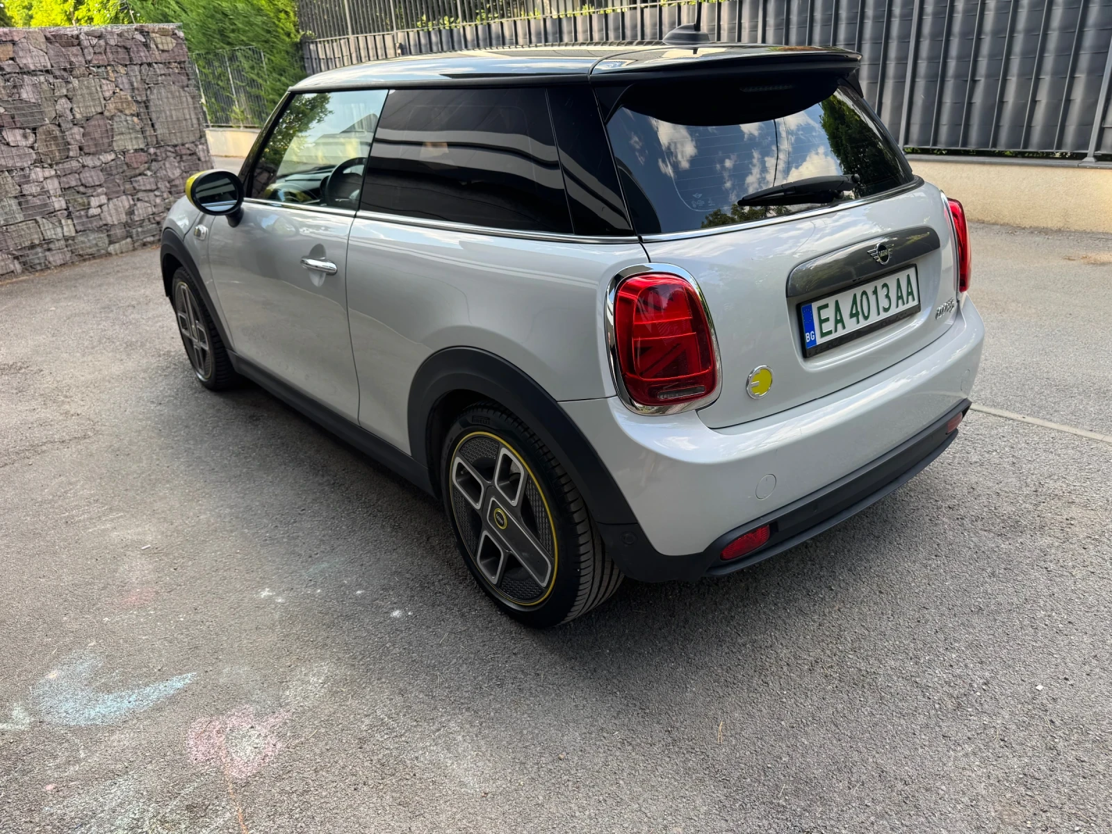 Mini Cooper s LED* КАМЕРА* КОЖА* NAVI* ПОДГРЕВ* НЕАD UP - изображение 8