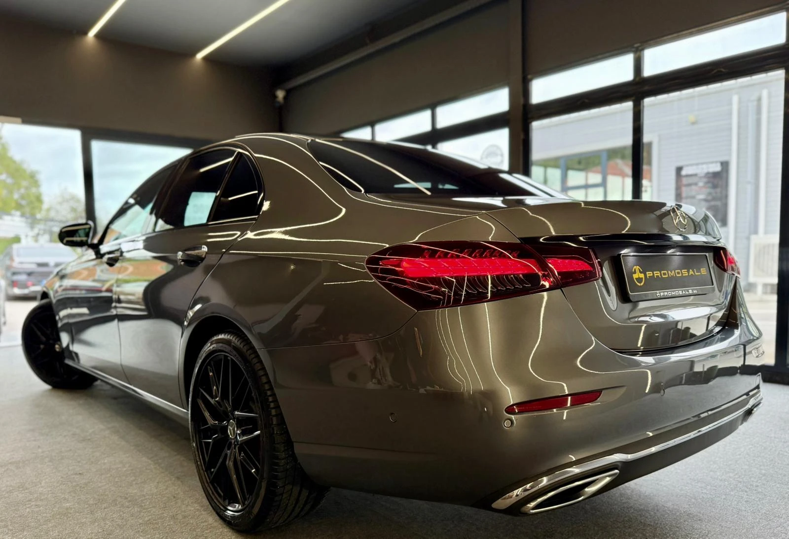 Mercedes-Benz E 220 Подгрев* Лизинг* 9G-Tronic - изображение 4