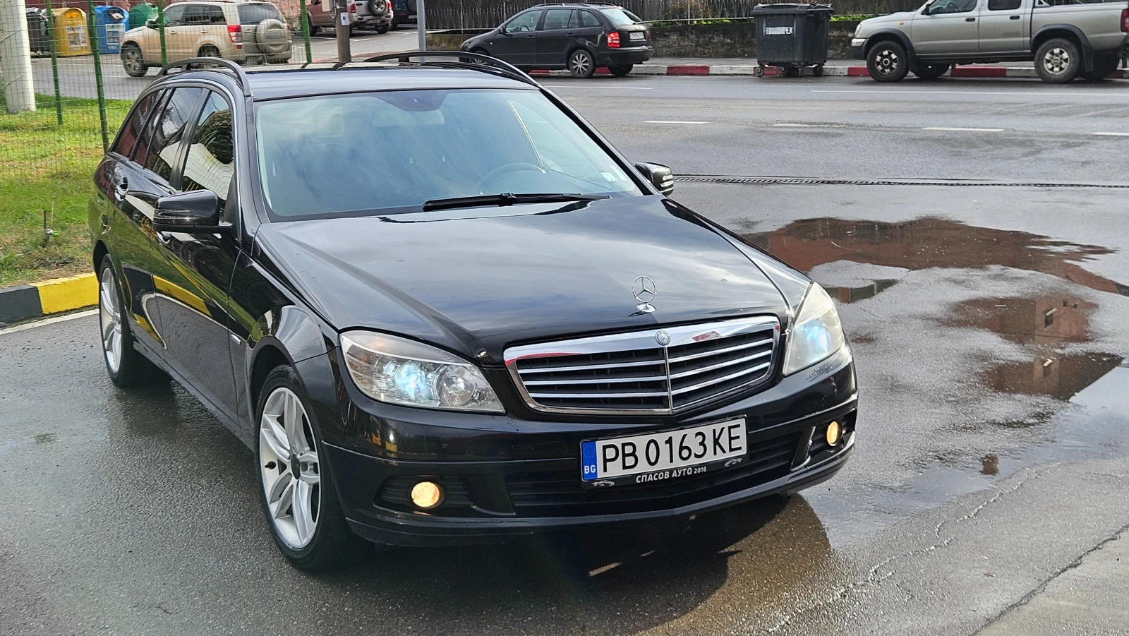 Mercedes-Benz C 180 BENZIN/AVTOMAT/NAVIGACIA - изображение 8