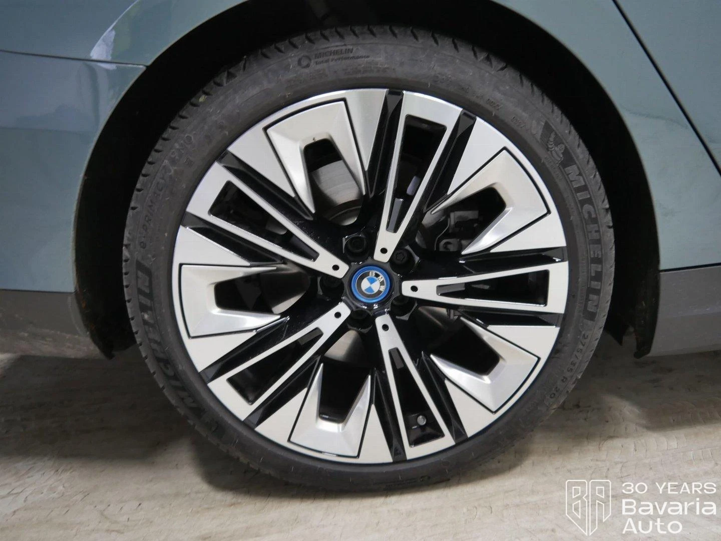 BMW i5 40 eDrive Touring | Mobile.bg � ����������� 15