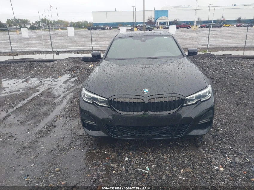 BMW 330 �* M-PACK* DIGITAL* �������* HEAD-UP* HI-FI | Mobile.bg � ����������� 3
