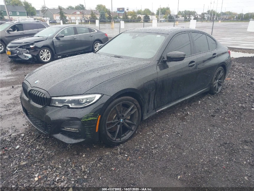 BMW 330 �* M-PACK* DIGITAL* �������* HEAD-UP* HI-FI | Mobile.bg � ����������� 2