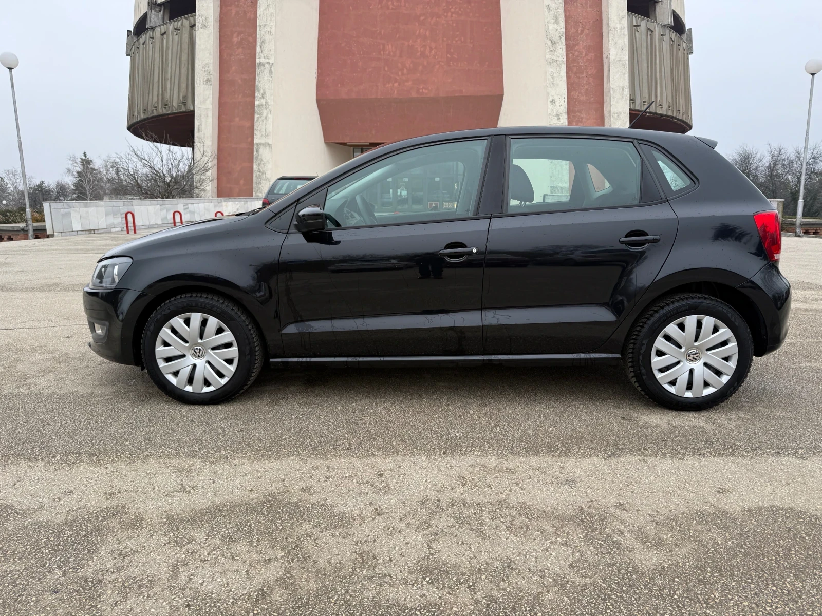 VW Polo 1.2I бензин климатик - изображение 5