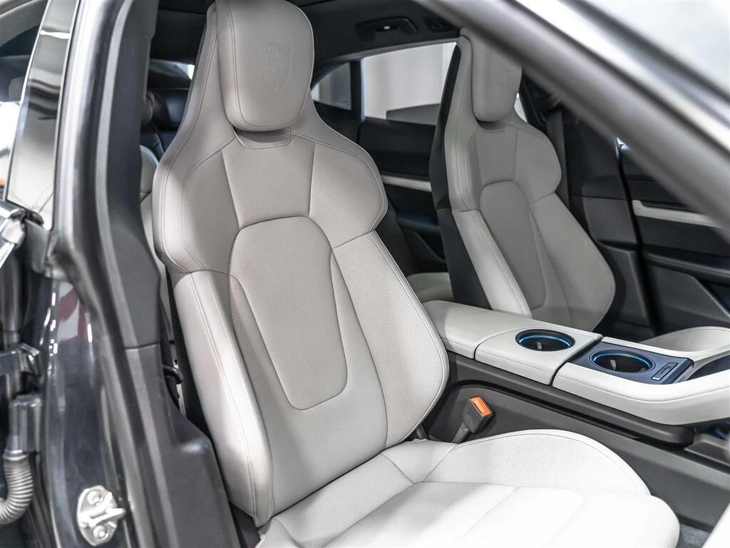 Porsche Taycan 4 CROSS TURISMO LOADED � ����������� & ���� ������ | Mobile.bg � ����������� 14