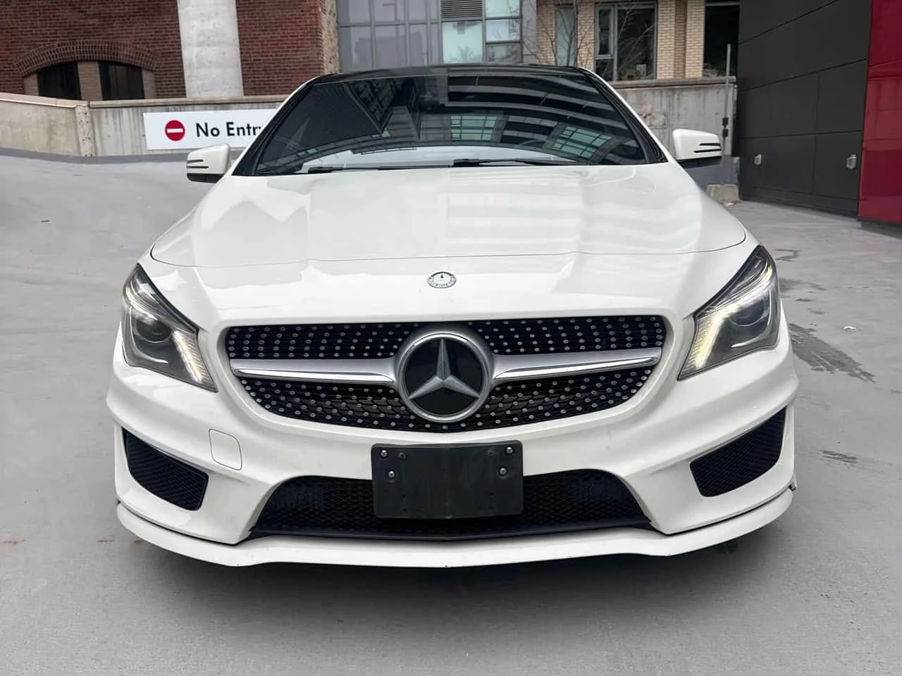 Mercedes-Benz CLA 250 CARFAX/ПАНОРАМА/ПОДГРЕВИ, снимка 2 - Автомобили и джипове - 53934471