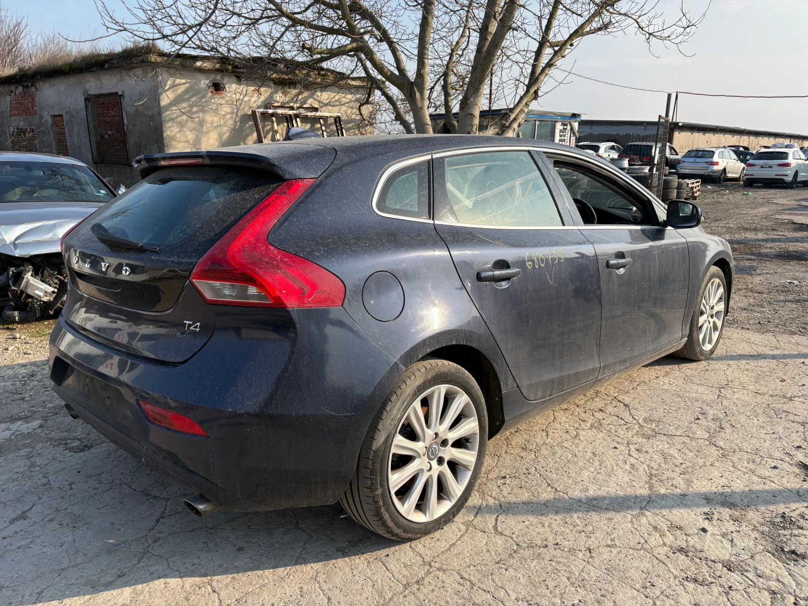 Volvo V40 1.6, снимка 3 - Автомобили и джипове - 53956019