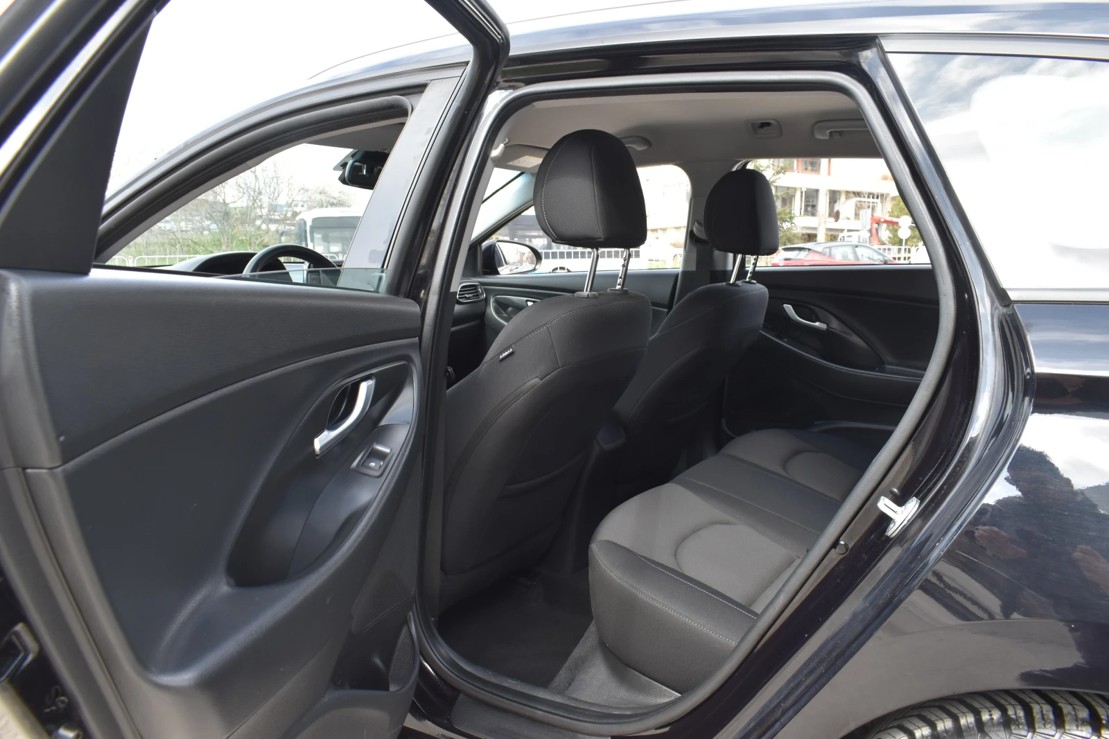 Hyundai I30 1.4T* 140H.P | Mobile.bg � ����������� 12