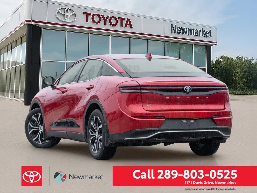 Toyota Crown XLE AWD, снимка 6 - Автомобили и джипове - 54248667