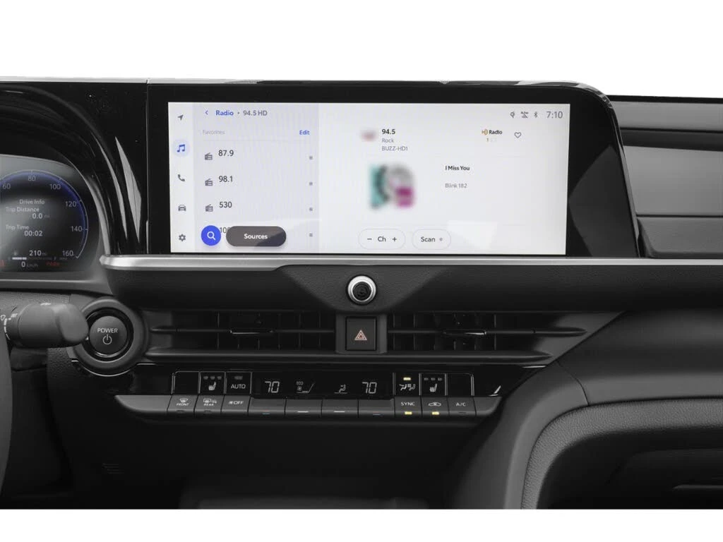 Toyota Crown XLE AWD, снимка 14 - Автомобили и джипове - 54248667