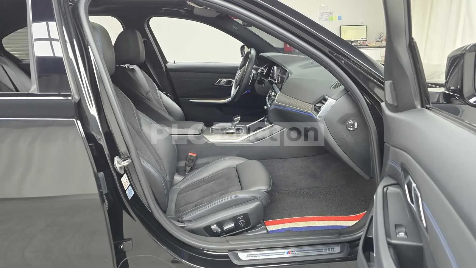 BMW 330 M-pack* AMBIENTNO* ПОДГРЕВИ* ШИБИДАХ* , снимка 8 - Автомобили и джипове - 54552803