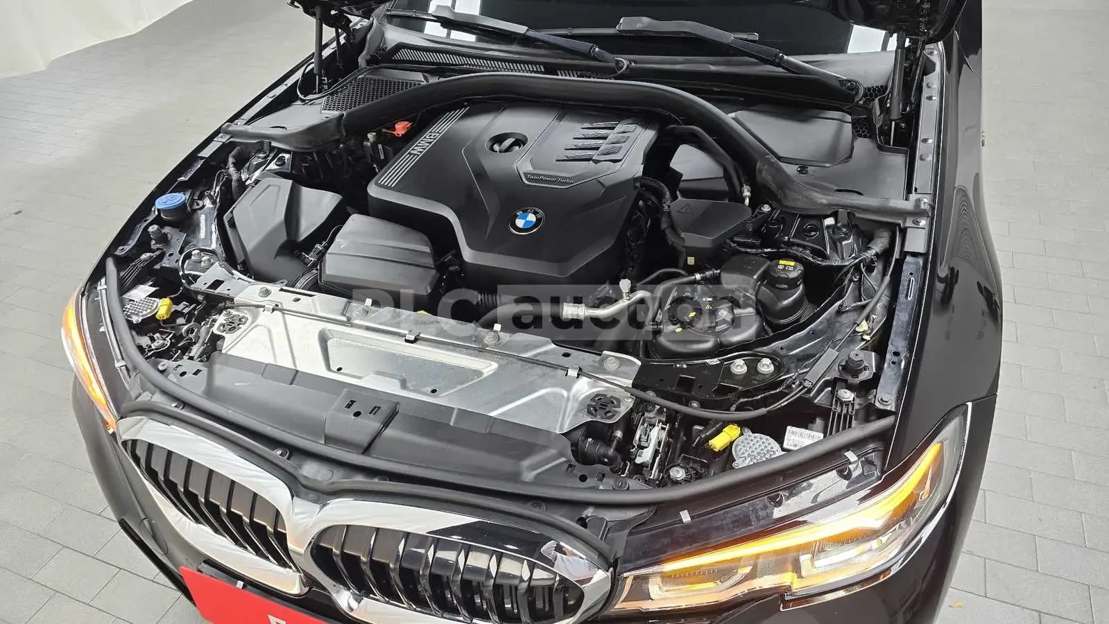 BMW 330 M-pack* AMBIENTNO* ПОДГРЕВИ* ШИБИДАХ* , снимка 13 - Автомобили и джипове - 54552803