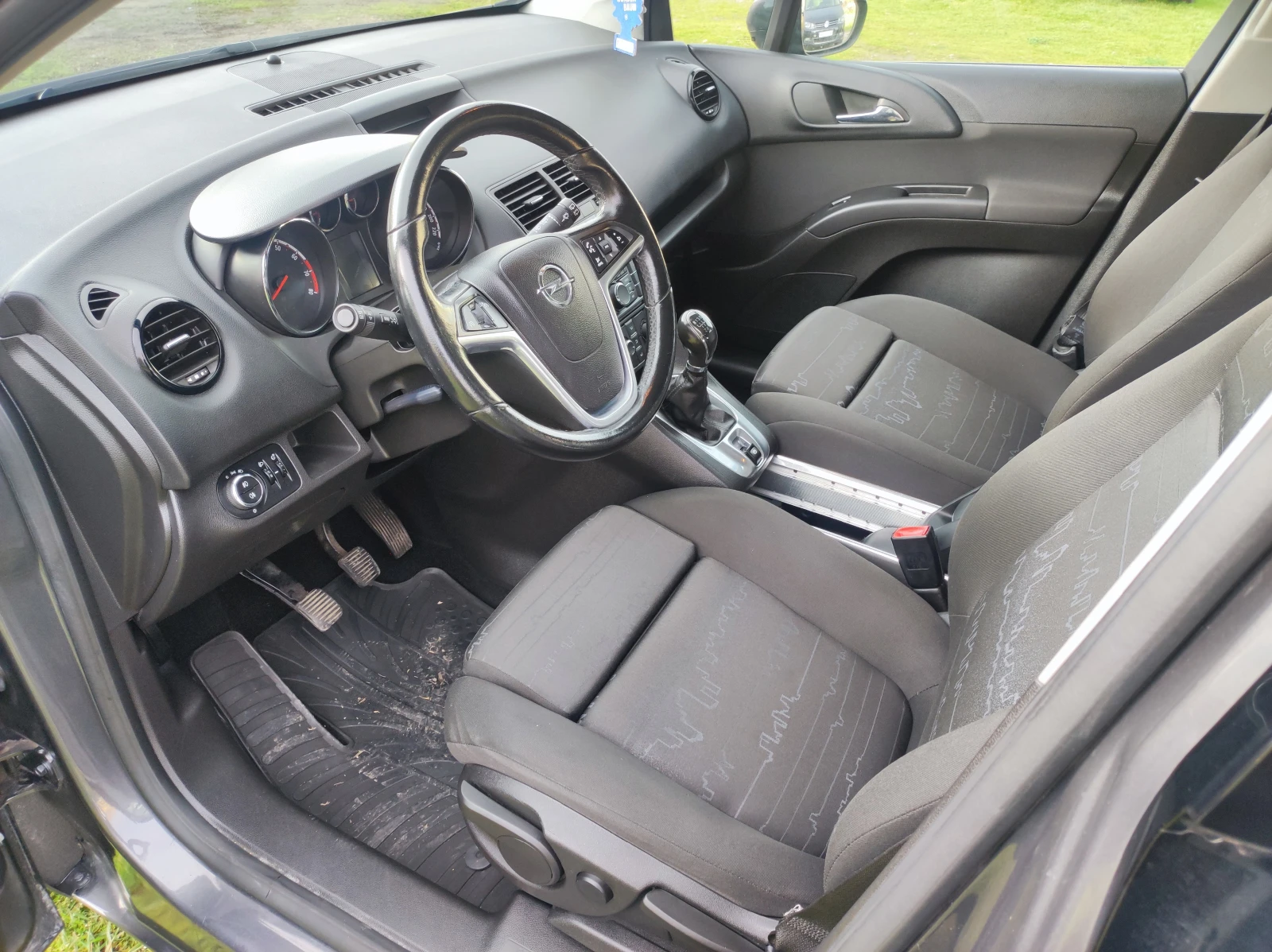 Opel Meriva B 1.4 Turbo 120к.с. Euro5 173000km, снимка 9 - Автомобили и джипове - 54770651