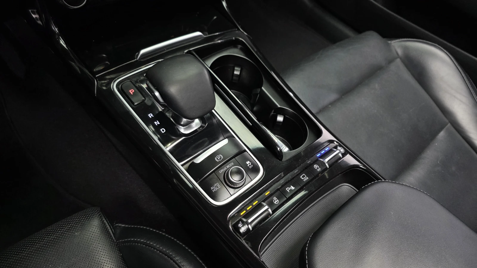 Kia Stinger Turbo 2WD, снимка 12 - Автомобили и джипове - 54784047
