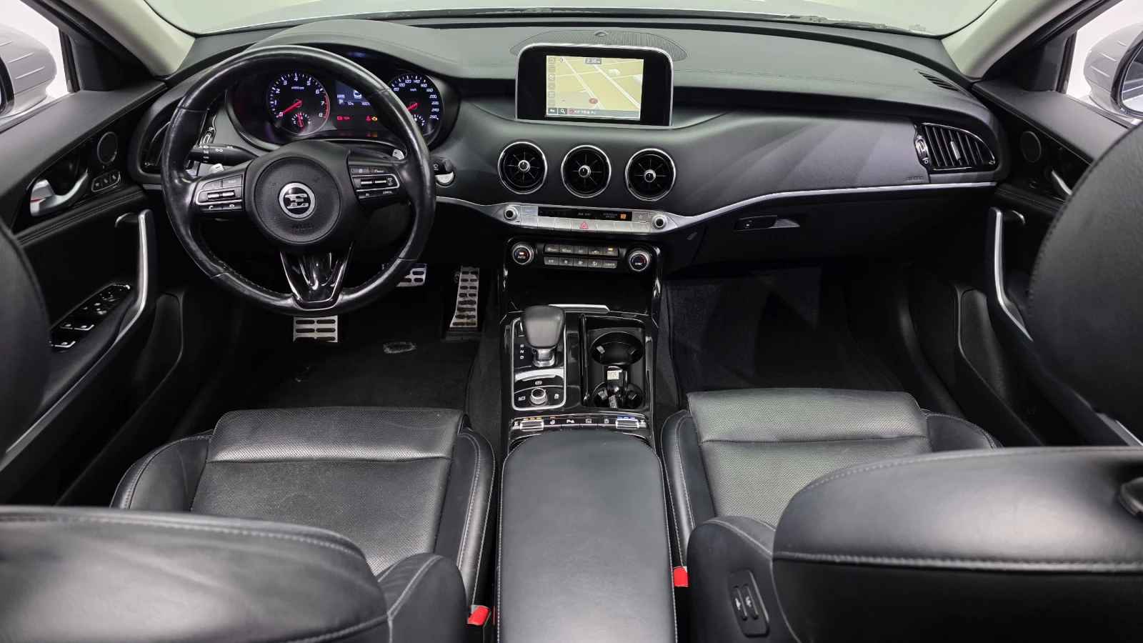 Kia Stinger Turbo 2WD, снимка 6 - Автомобили и джипове - 54784047