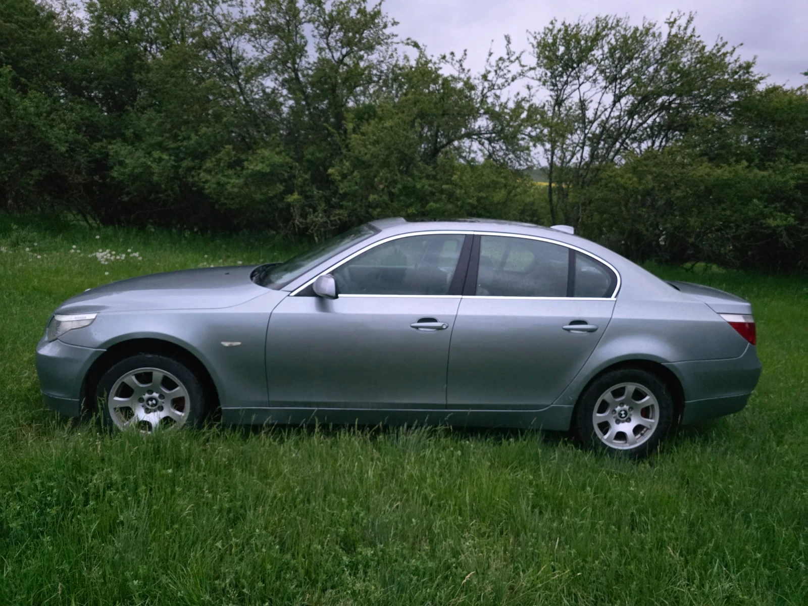 BMW 520 2.2 170кс, снимка 2 - Автомобили и джипове - 54792440