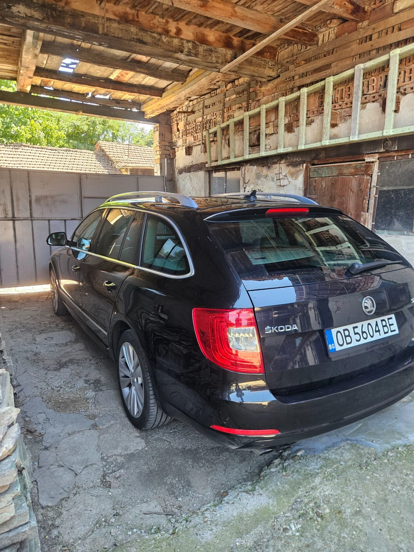 Skoda Superb, снимка 5 - Автомобили и джипове - 55551932