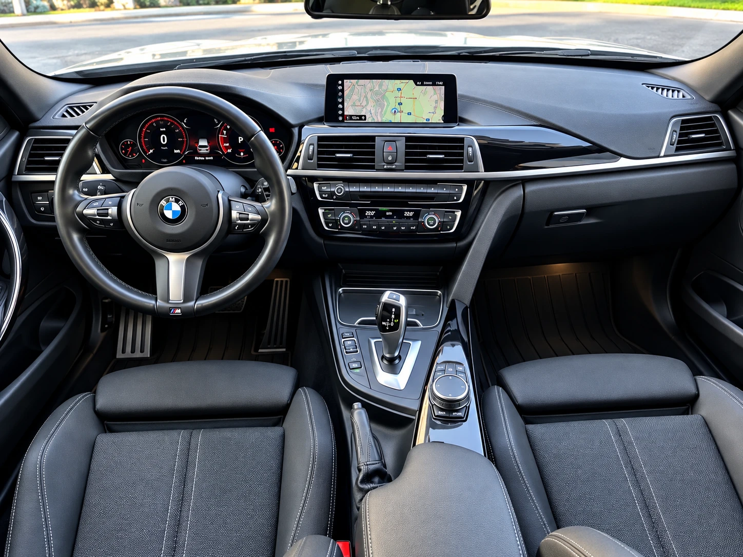 BMW 320 318d 150ks= Дигитално Табло= Нави= Камера= ТОП!!!, снимка 17 - Автомобили и джипове - 56229908