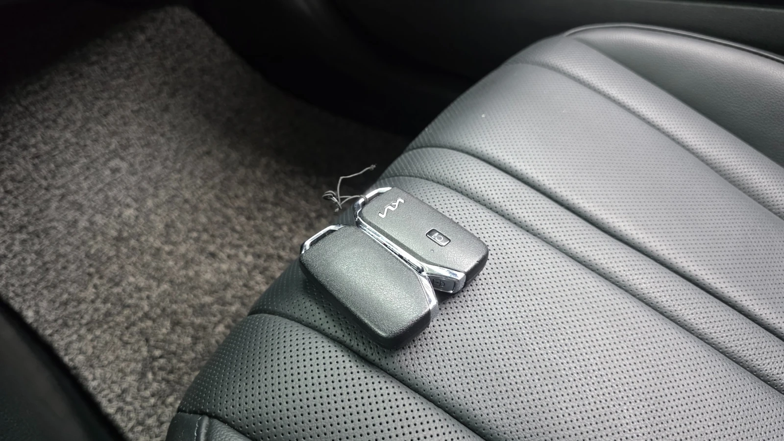 Kia K8 3.5 LPG 2WD, снимка 16 - Автомобили и джипове - 56082074