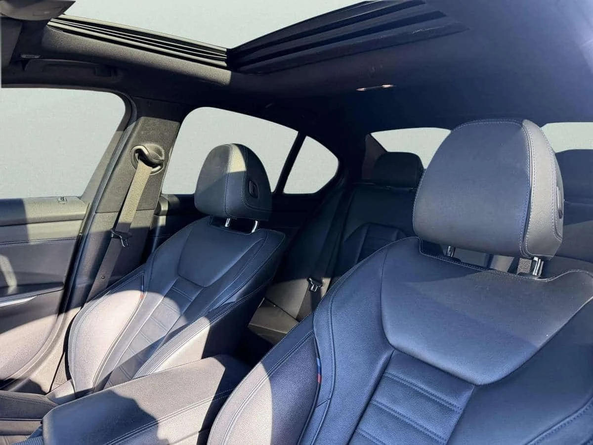 BMW 330 xDrive | M Sport Package  CARFAX | Mobile.bg � ����������� 14