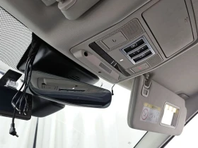 Land Rover Discovery 3.0 Automatic, снимка 17