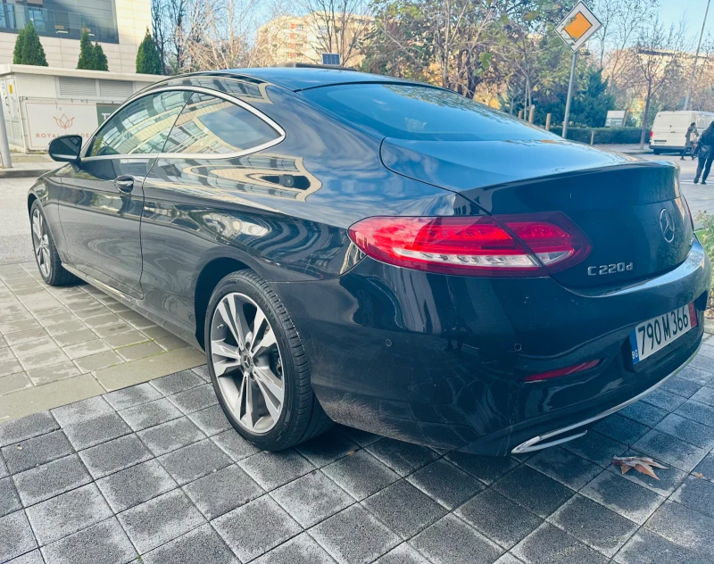 Mercedes-Benz C 220 d 4MATIC, снимка 3 - Автомобили и джипове - 52325686