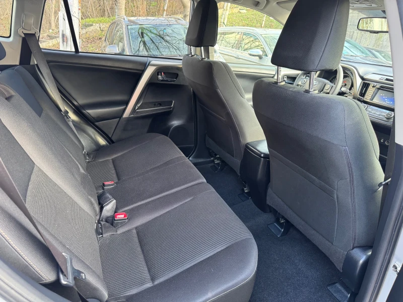 Toyota Rav4 2.2D* 4x4* 20th Anniversary , снимка 11 - Автомобили и джипове - 52965933