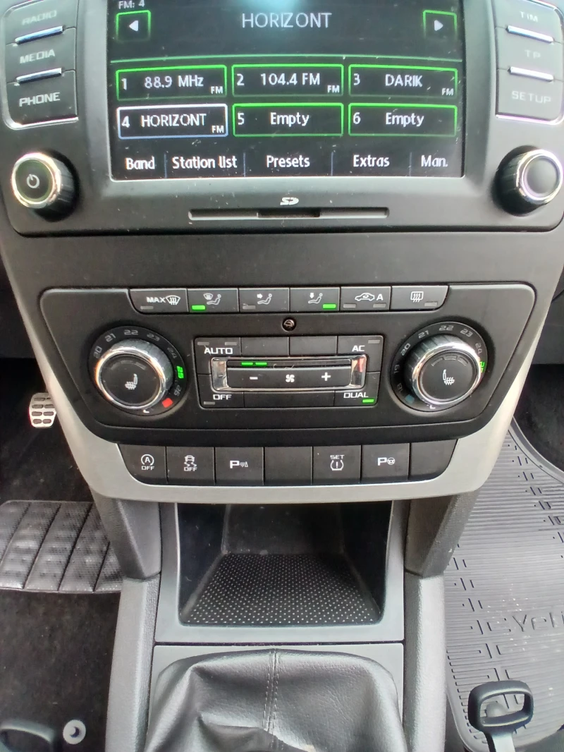 Skoda Yeti Комън рейл, снимка 12 - Автомобили и джипове - 53488784