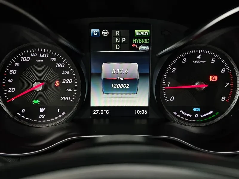Mercedes-Benz GLC 350E 4MATIC PREMIUM, снимка 8 - Автомобили и джипове - 54968348