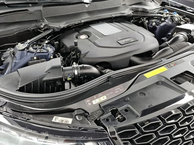 Land Rover Discovery 3.0 Automatic, снимка 6 - Автомобили и джипове - 55846169