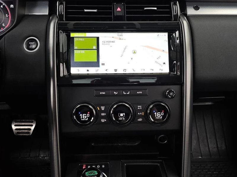 Land Rover Discovery 3.0 Automatic, снимка 14 - Автомобили и джипове - 55846169