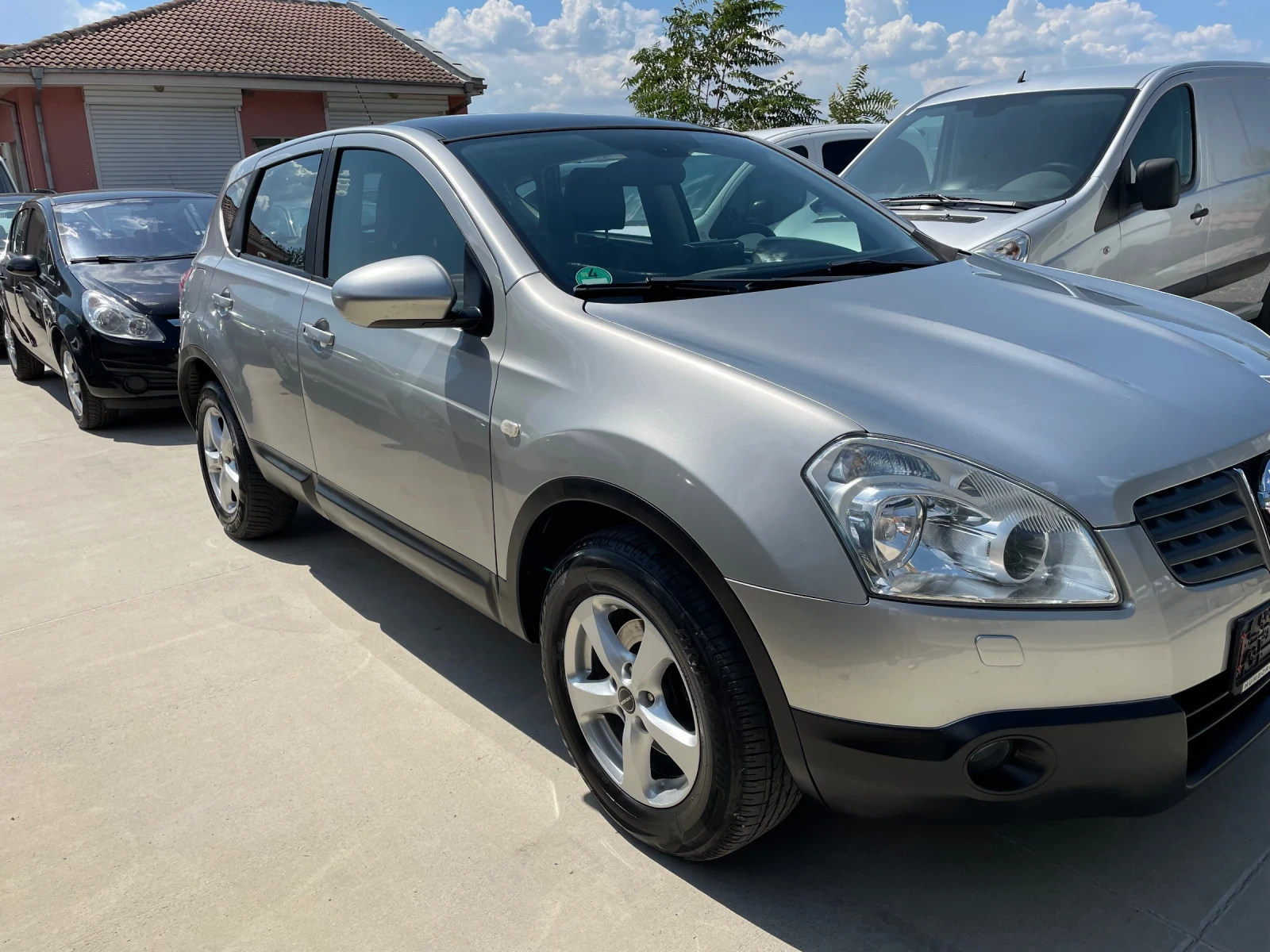 Nissan Qashqai 2.0 DCI - изображение 3