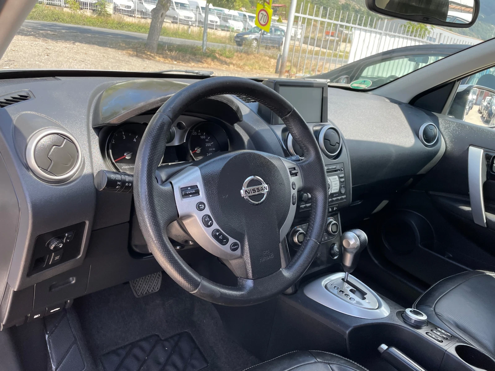 Nissan Qashqai 2.0 DCI - изображение 5