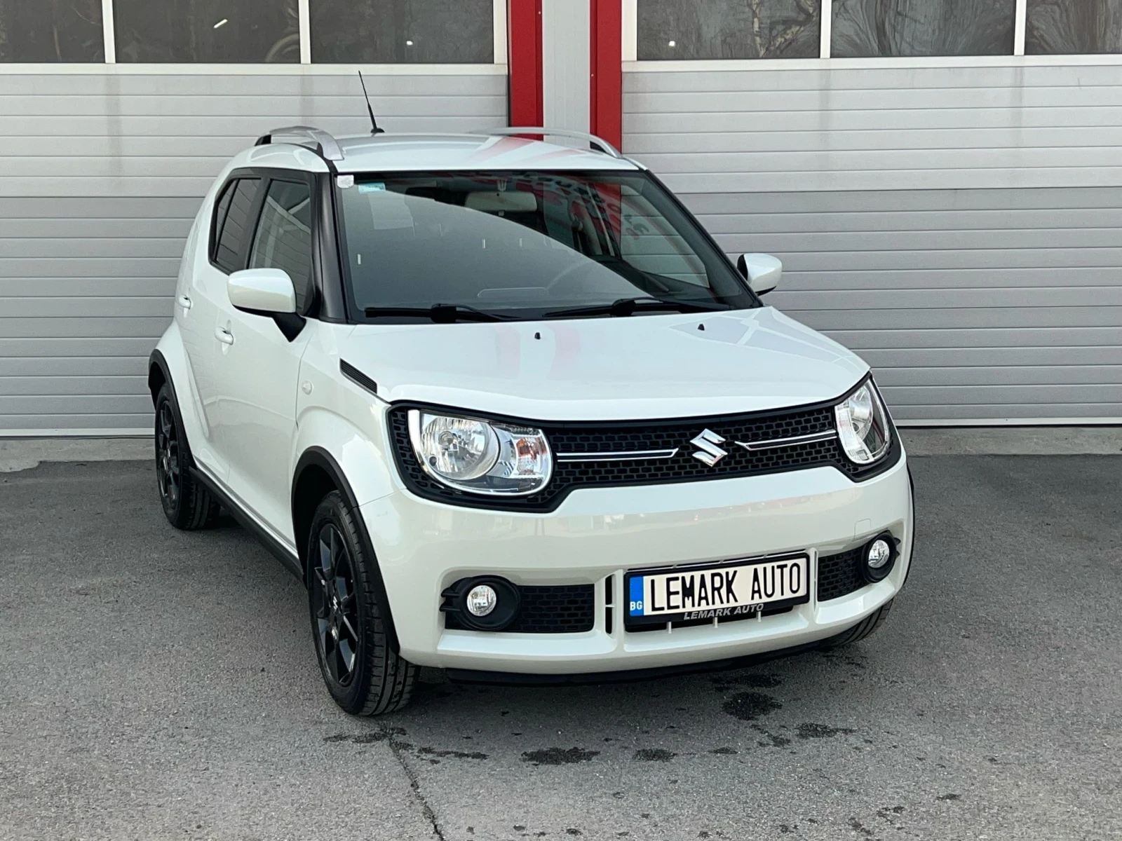 Suzuki Ignis 1.4I AUTOMATIK NAVI KLIMATIK EVRO 6C 89000KM!!! - изображение 4